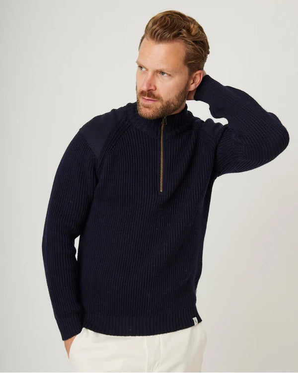 FOXTON ZIP NECK